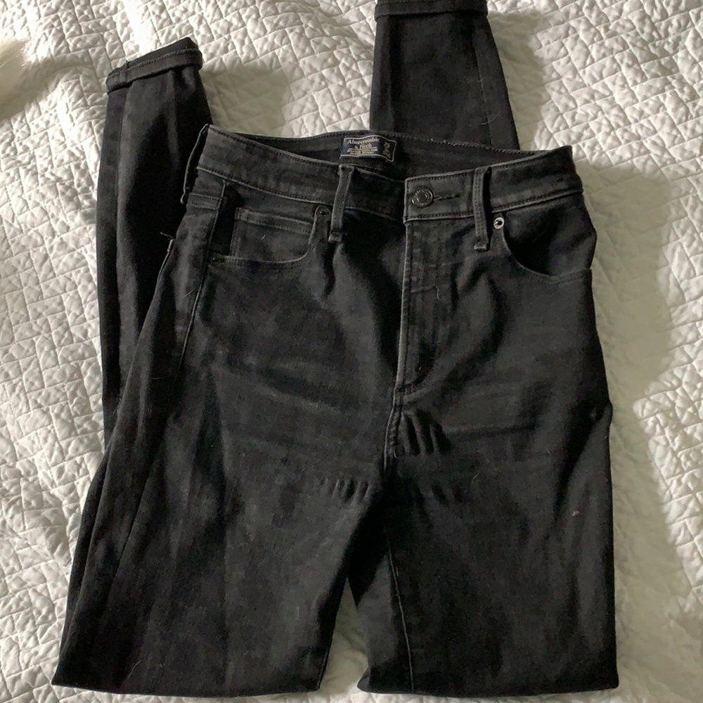 Abercrombie black skinny jeans